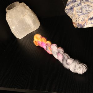 🔥🪶⚡ Electric Phoenix Pop — Neon Beastie Carnival - Platinum Sock 20g