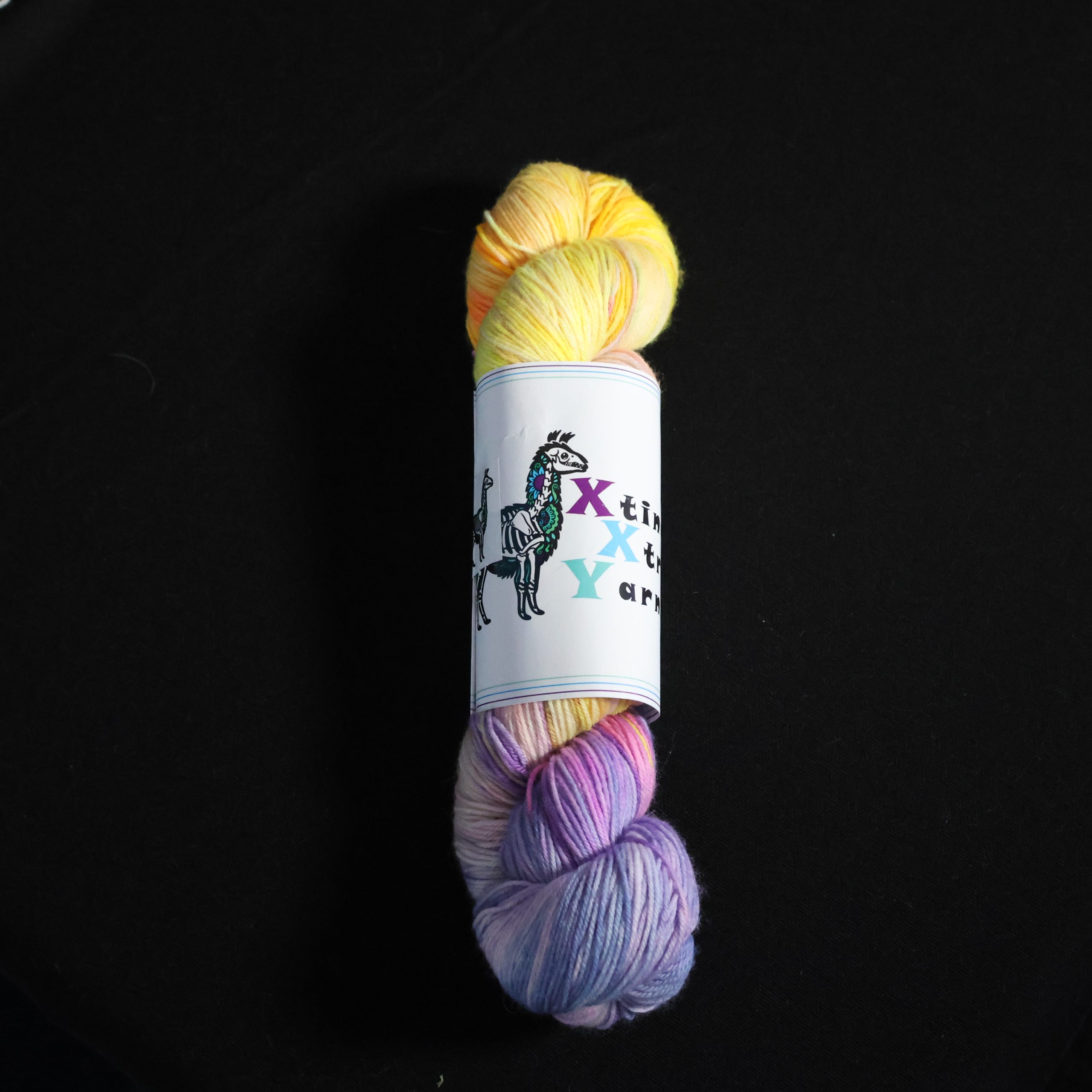 π¦β¨ Stardust Trickster Fox - UV Reactive Yarn - 75% Superwash Merino 25% Nylon Sock - 100g - Image 4