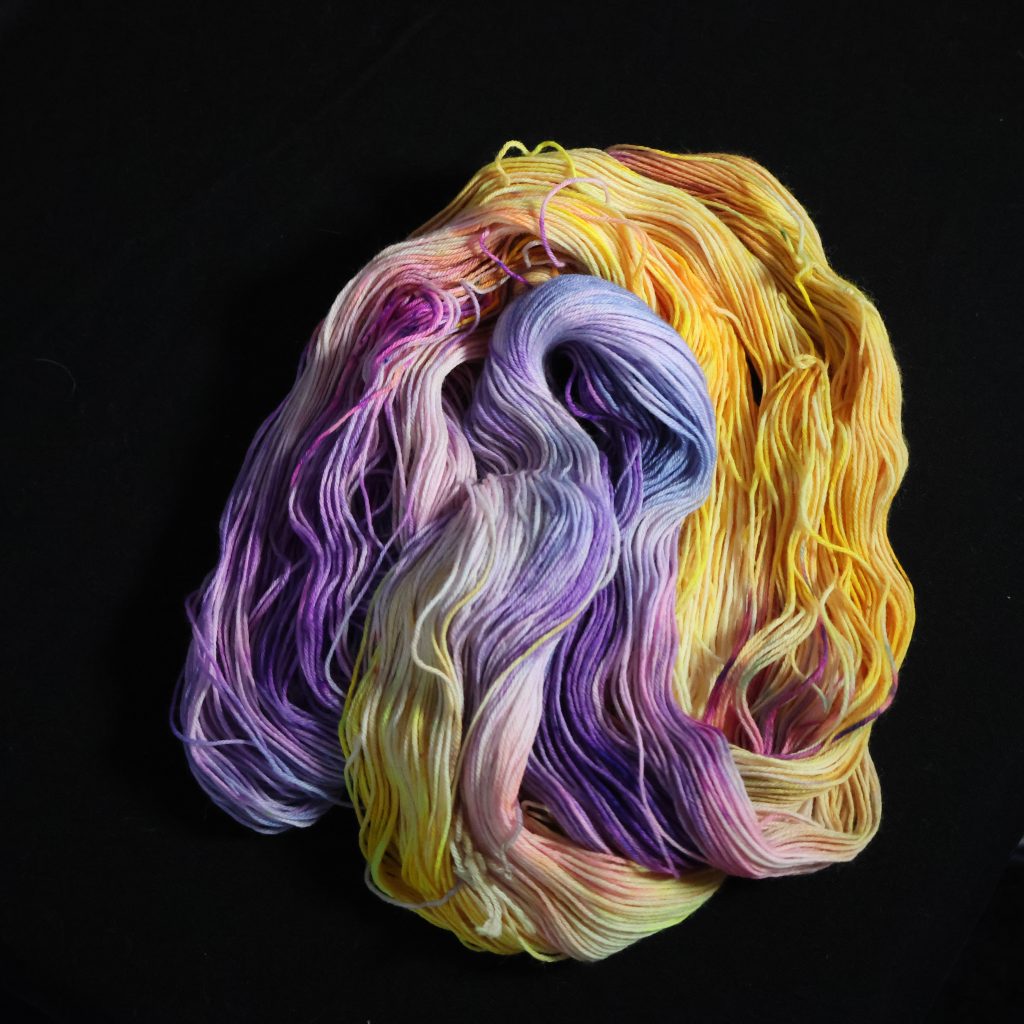 🦊✨ Stardust Trickster Fox - UV Reactive Yarn - 75% Superwash Merino 25% Nylon Sock - 100g