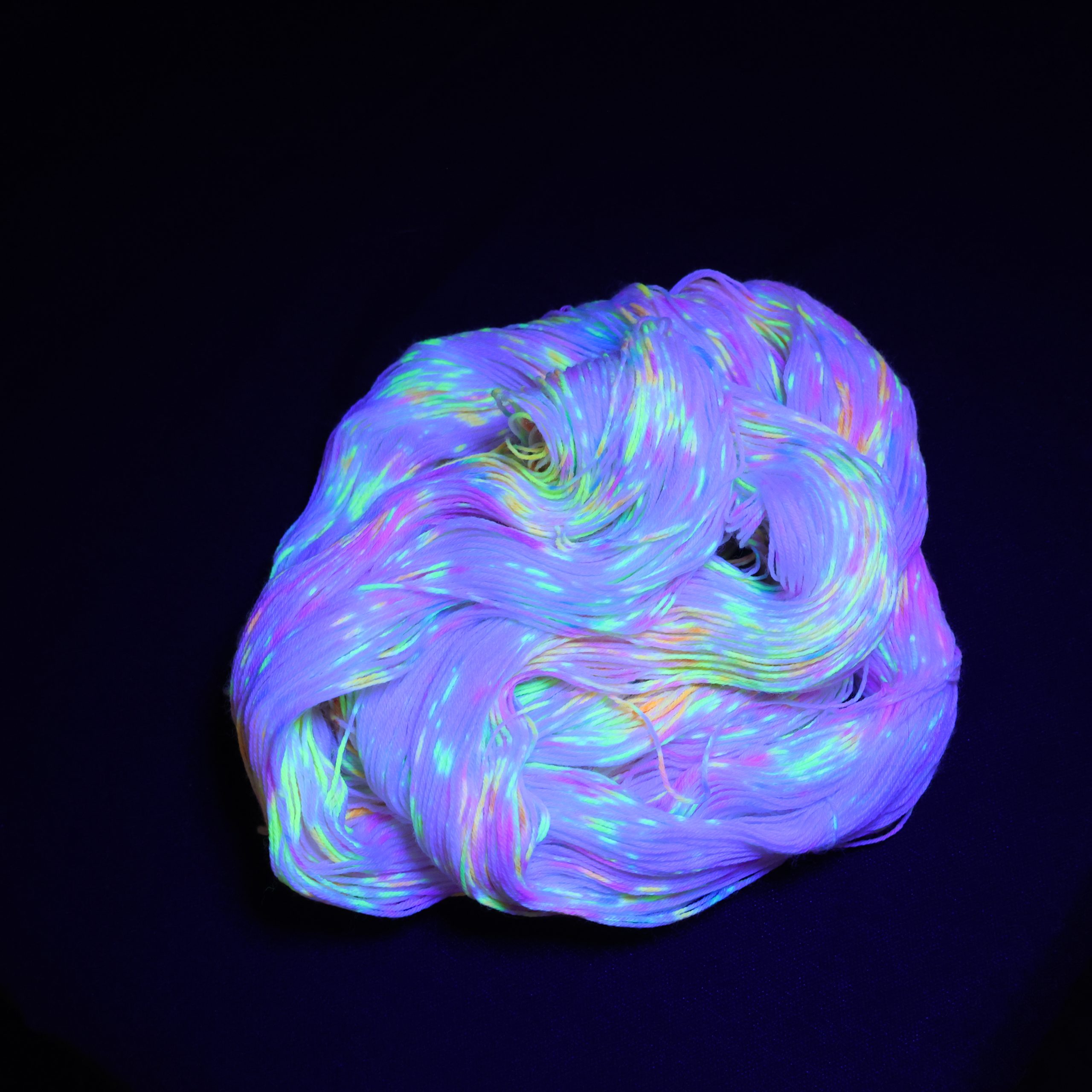 ✨🌈 Opalescence- 75% Superwash Merino 25% Nylon Sock - 100g