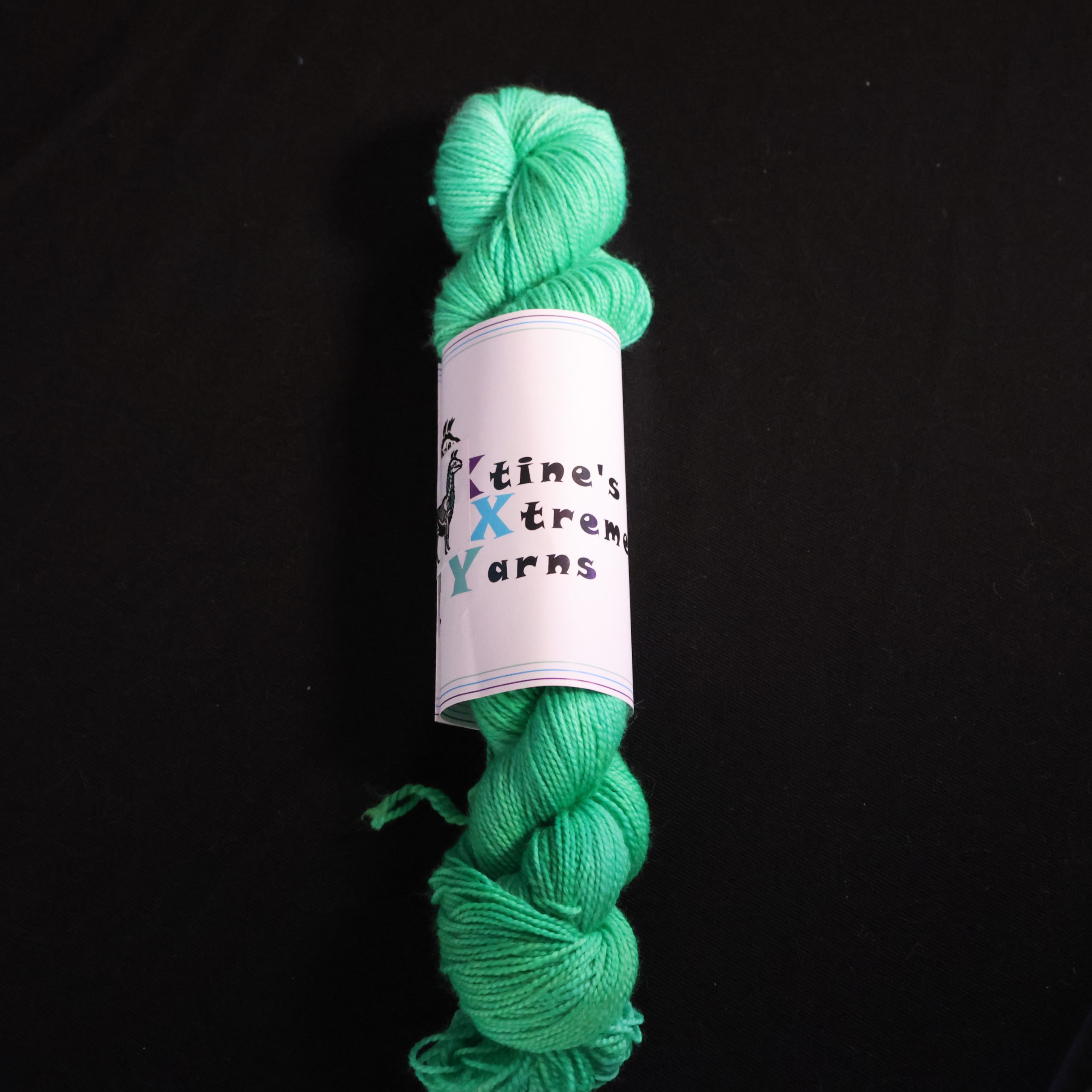 π Emerald Green Semi-Solid - 75% Superwash Merino 25% Nylon High Twist Sock - 50g - Image 2