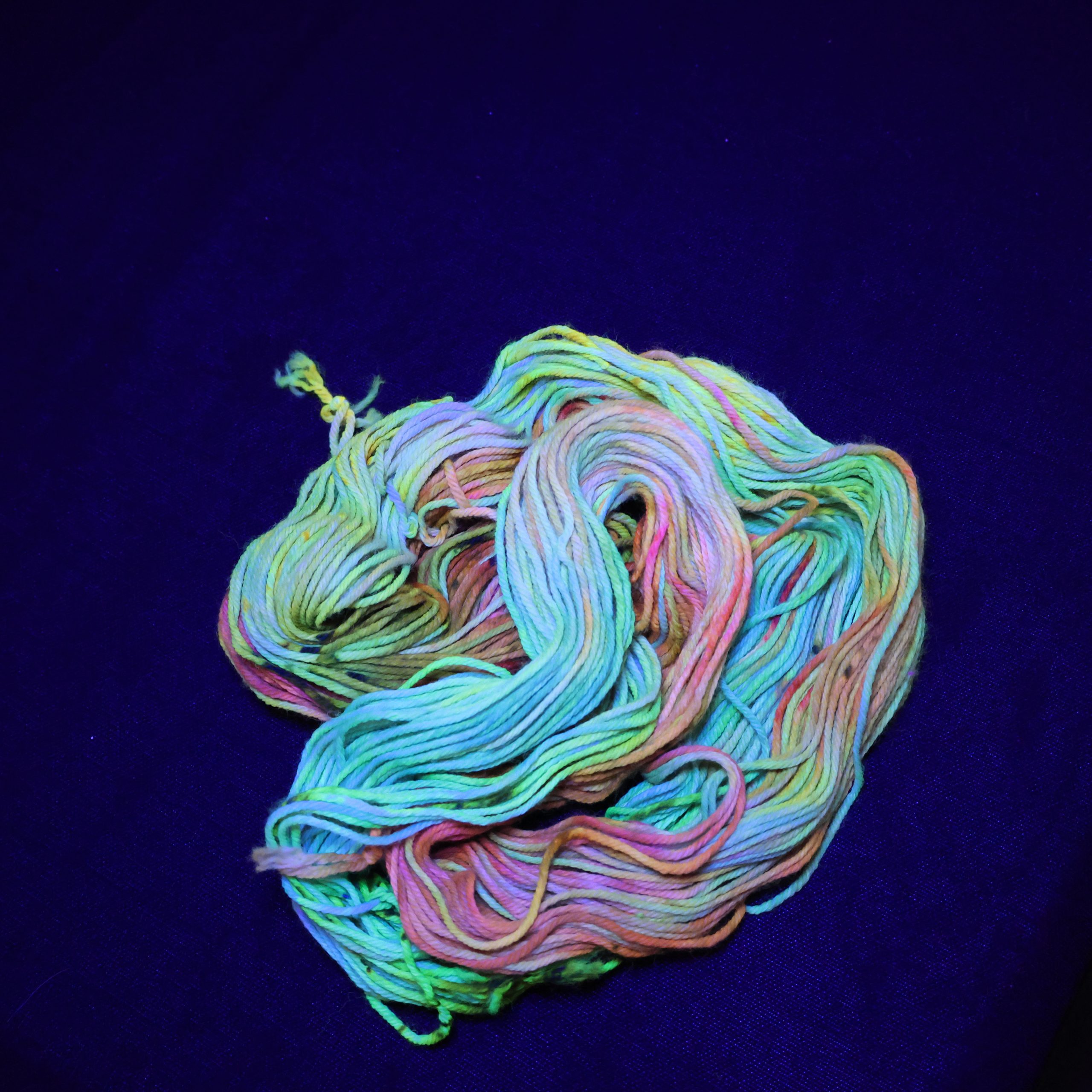 🐉🍜 Neon Noodle Dragon - 75% Superwash Merino 25% Nylon DK - 50g