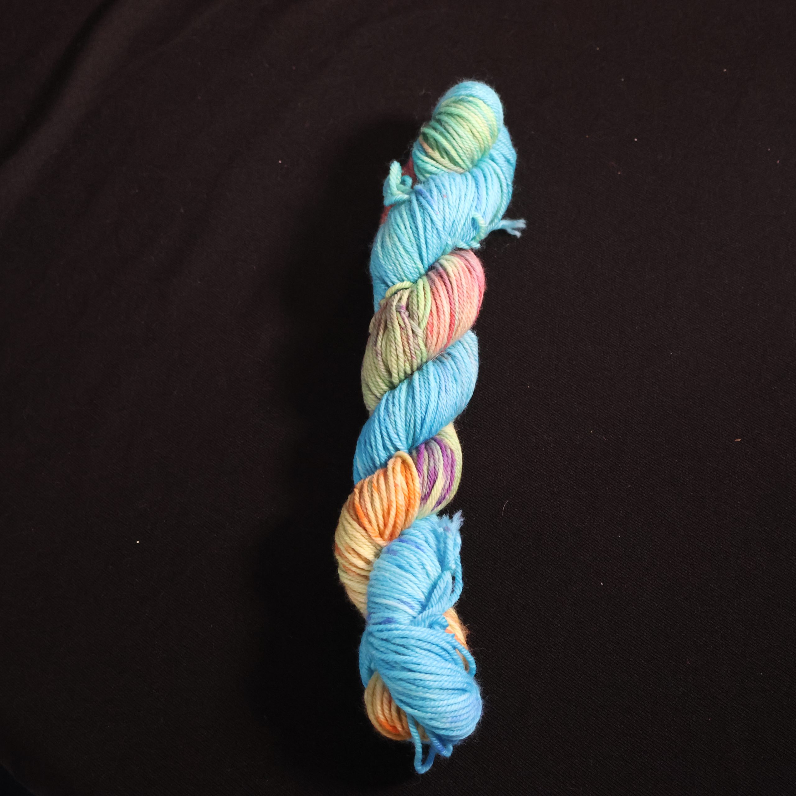 πͺΌπ¬ Jellybean Kraken-75% Superwash Merino 25% Nylon DK - 50g - Image 2