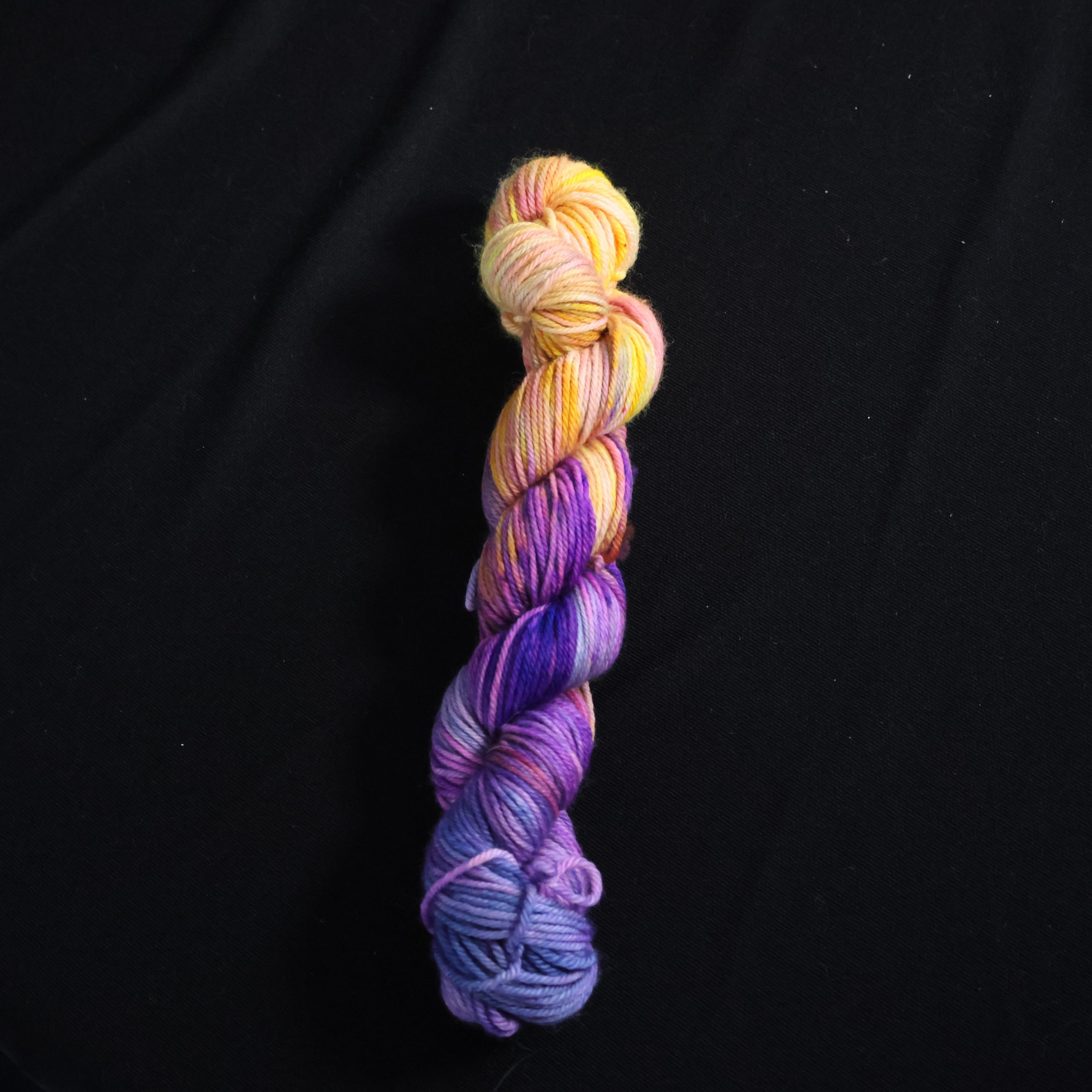 🦊✨ Stardust Trickster Fox - 75% Superwash Merino 25% Nylon DK - 50g - Image 3