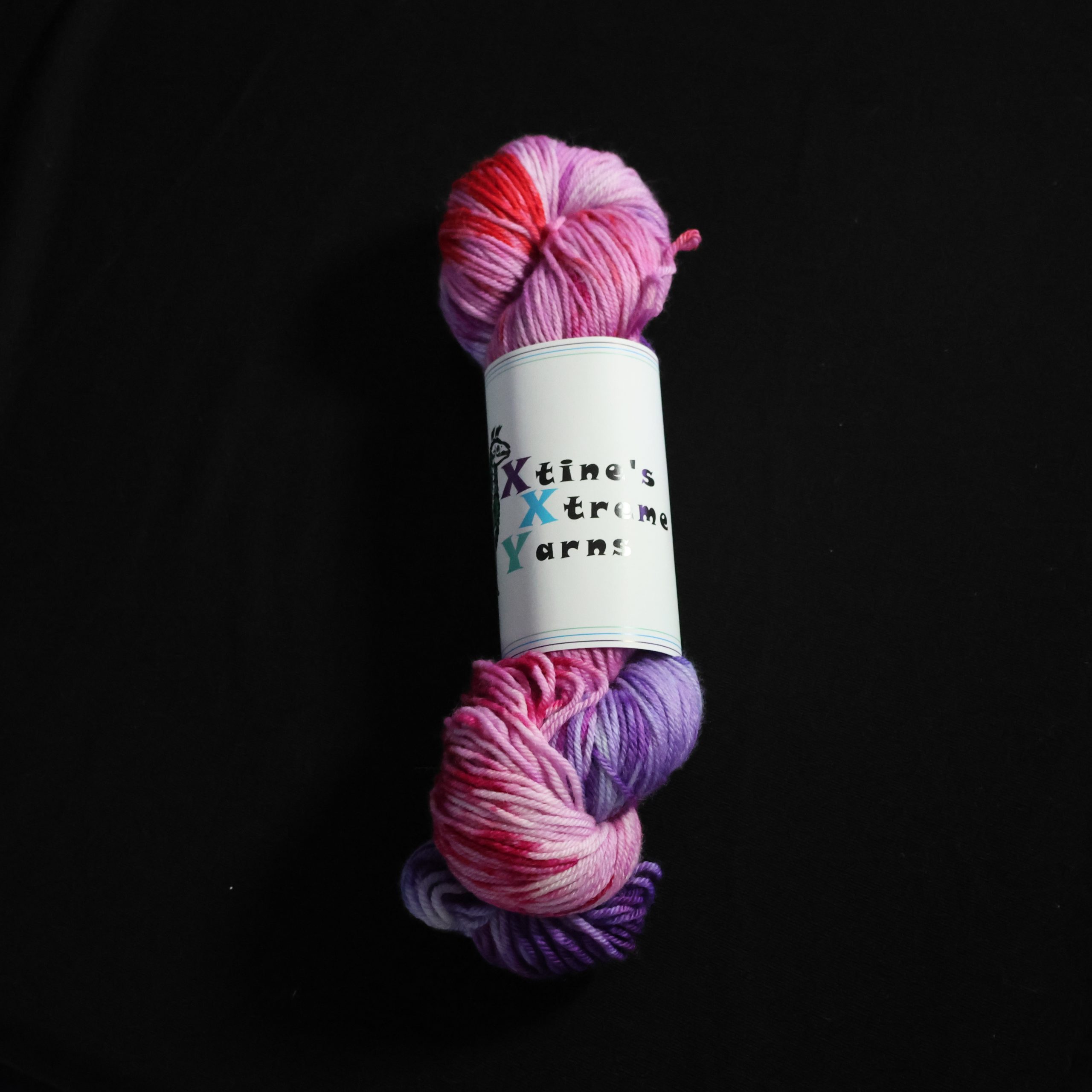 π«π Smushed Berries - 75% Superwash Merino 25% Nylon DK - 100g - Image 2