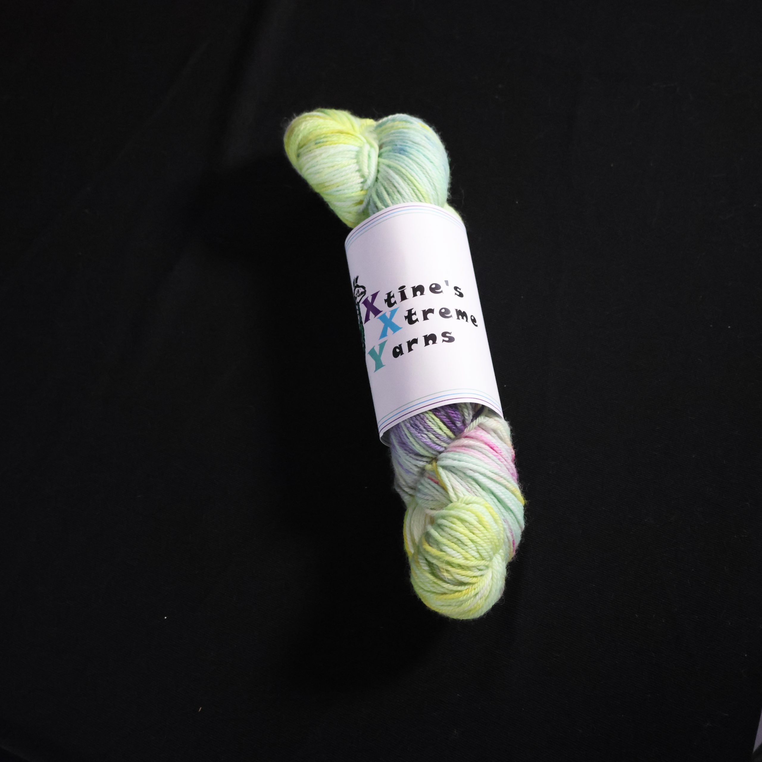 ππΌ Sugarfloss Meadow- 75% Superwash Merino 25% Nylon DK - 100g - Image 3